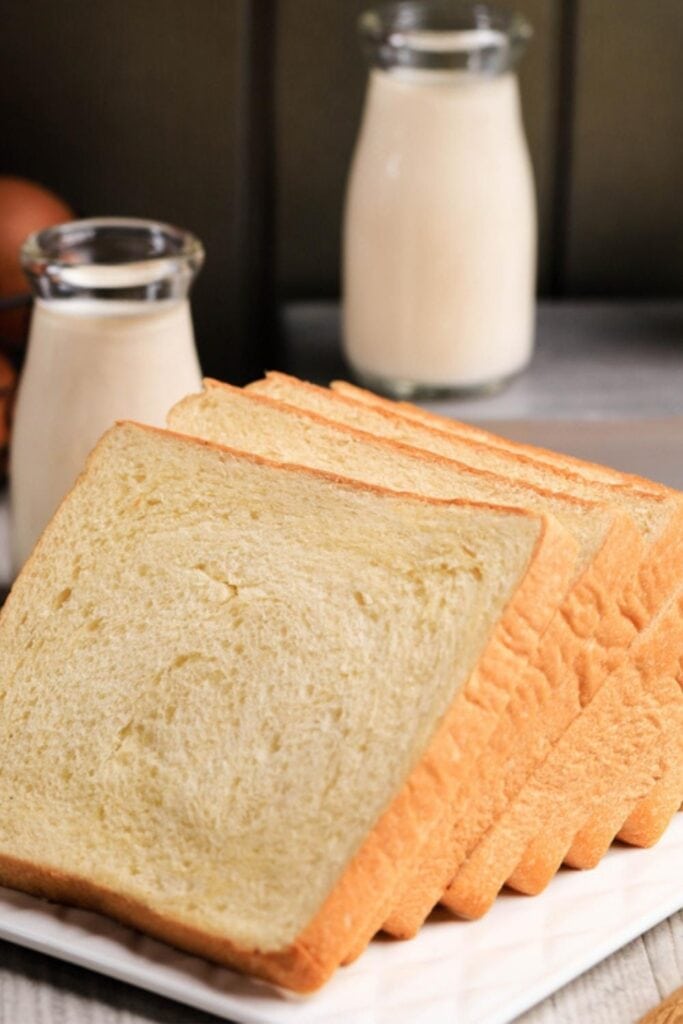 Sliced White Sandwich Bread