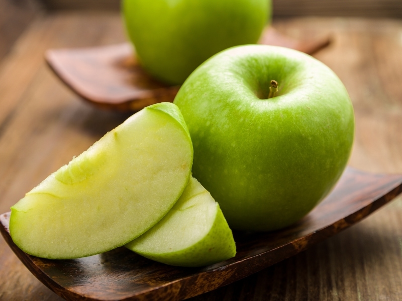 Granny Smith Apples Whole and Slices
