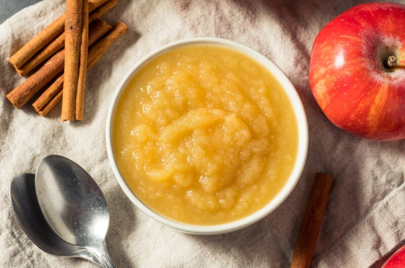 10 Best Apples for Applesauce