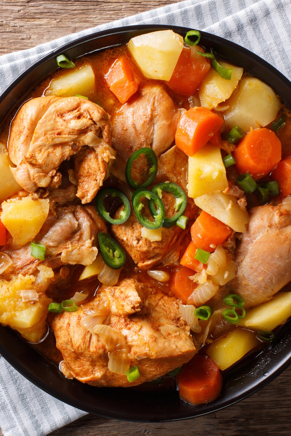 25 Easy Chicken and Potato Recipes to Put on Repeat - Insanely Good