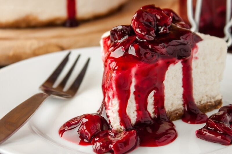 No-Bake Cherry Cheesecake (Easy Recipe)
