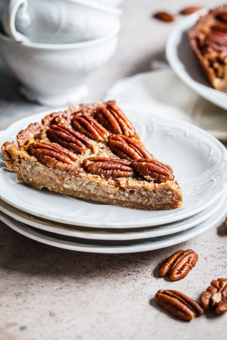 Paula Deen Pecan Pie (easy Recipe) - Insanely Good