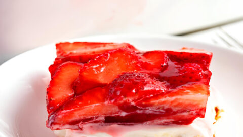Sliced Strawberry Pretzel Salad in a Plate
