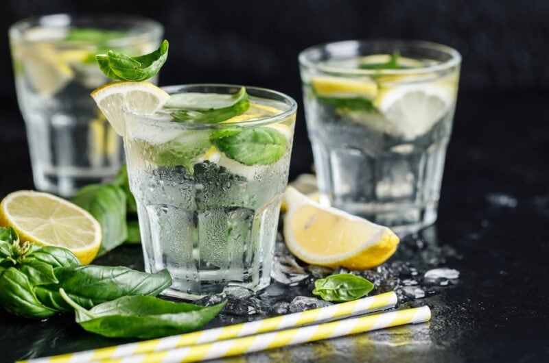 10 Easy Lemonade Vodka Drinks for Summer