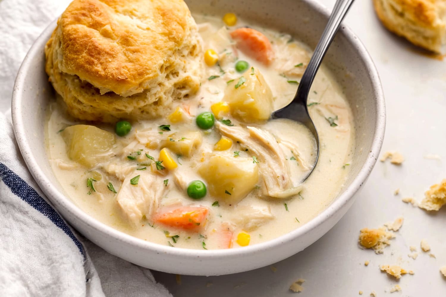 Chicken Pot Pie Soup (+ Easy Recipe)