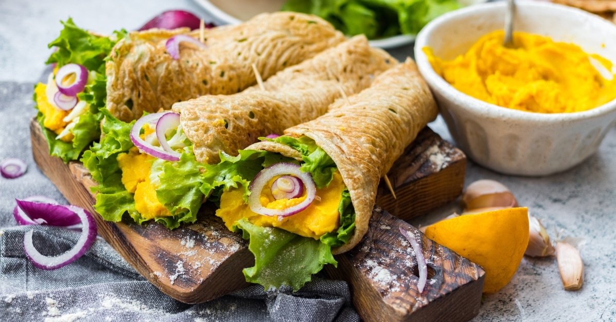 Healthy Homemade Tortilla Wraps with Egg and Lettuce