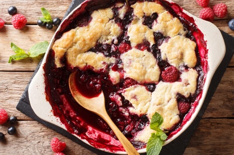 25 Best Cobbler Recipes to Make All Year