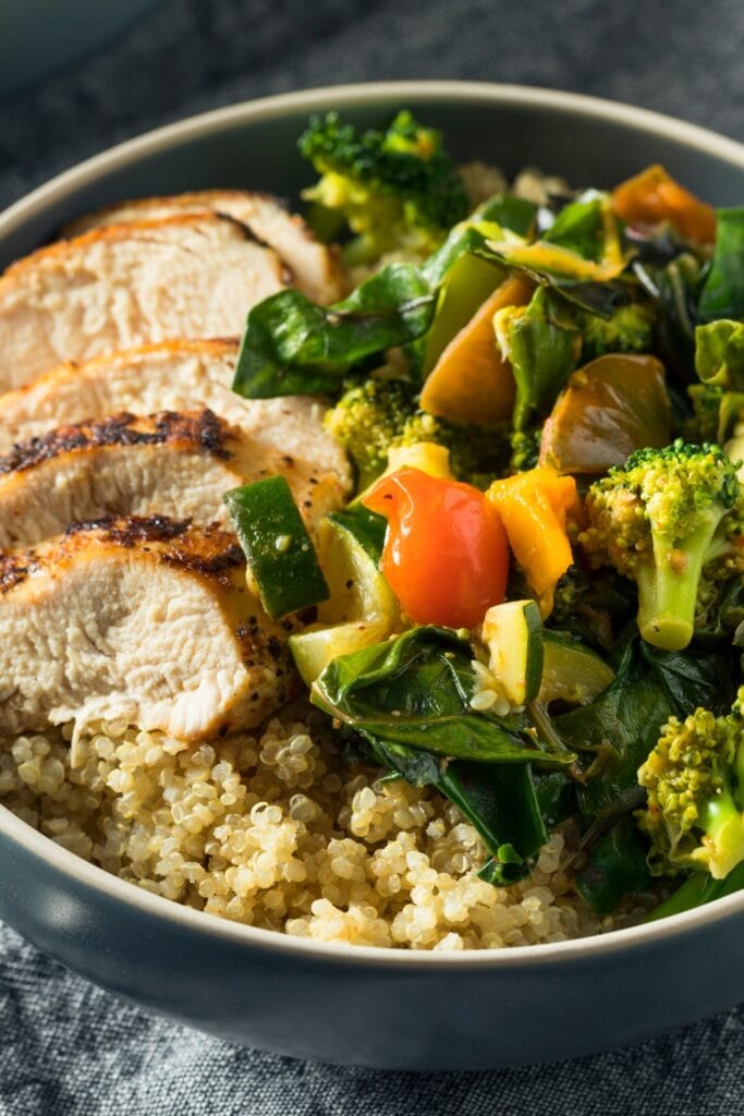 Homemade Chicken and Quinoa Bowl with Green Vegetables