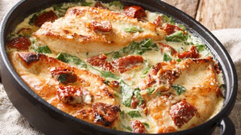 Homemade Creamy Chicken with Sun-Dried Tomatoes, Spinach and Sauce