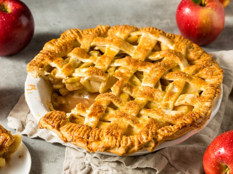 Homemade Sweet American Apple Pie