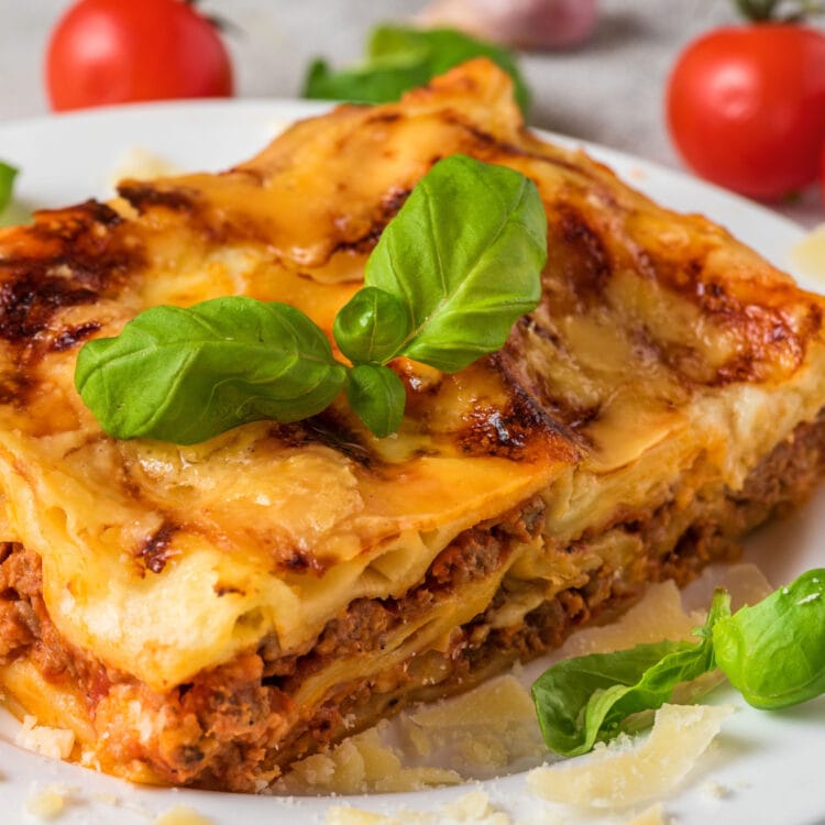 Ina Garten’s Lasagna (Easy Recipe) Insanely Good