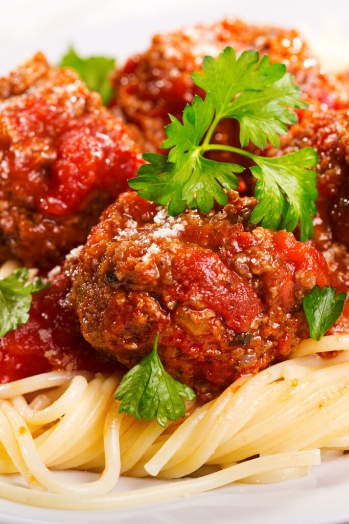 Meatballs Pasta with Tomato Sauce
