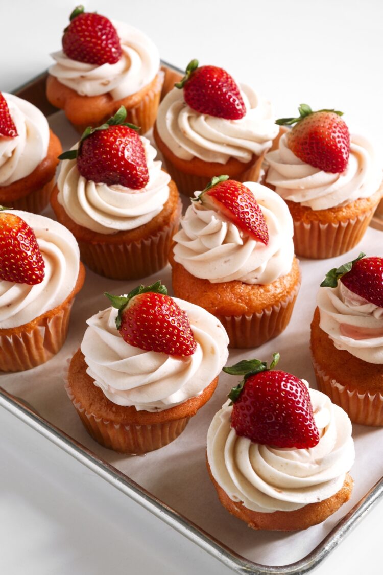 23 Best Cupcakes From Cake Mix Recipes Insanely Good   Sweet Strawberry Cupcakes With Icing 750x1125 