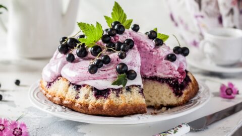 Sweet Homemade Blackcurrant Cake