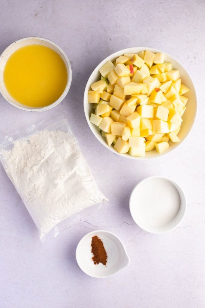 Apple Dump Cake Ingredients - Apples, Sugar, Cinnamon and Yellow Cake Mix