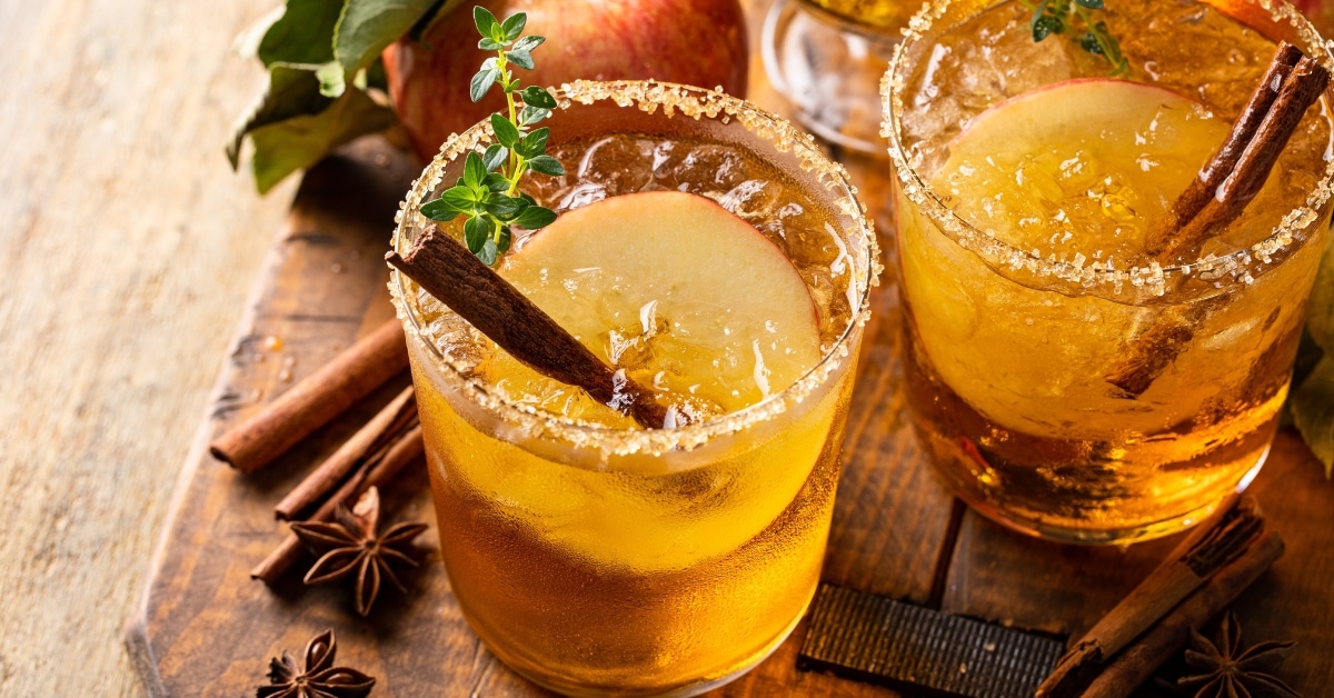 Boozy Homemade Cinnamon and Apple Cocktail