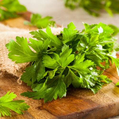 13 Substitutes for Oregano (Best Alternatives) - Insanely Good