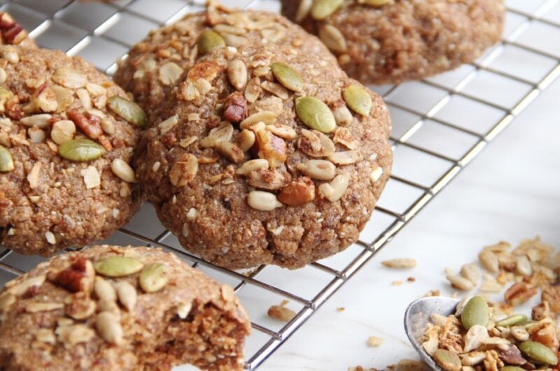 17 Best Protein Cookies (+ Easy Recipes)