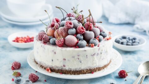 Sweet Cold Ice Cream Cake with Berries