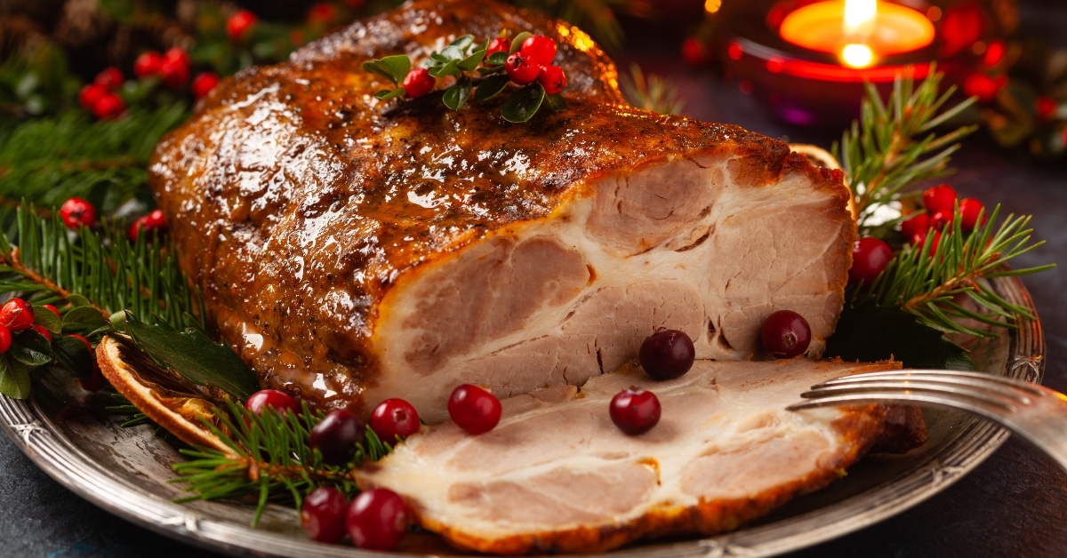 25 Best Christmas Roast Recipes for Your Holiday Table - Insanely Good
