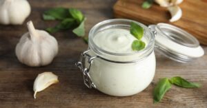 Aioli Dipping Sauce with Garlic