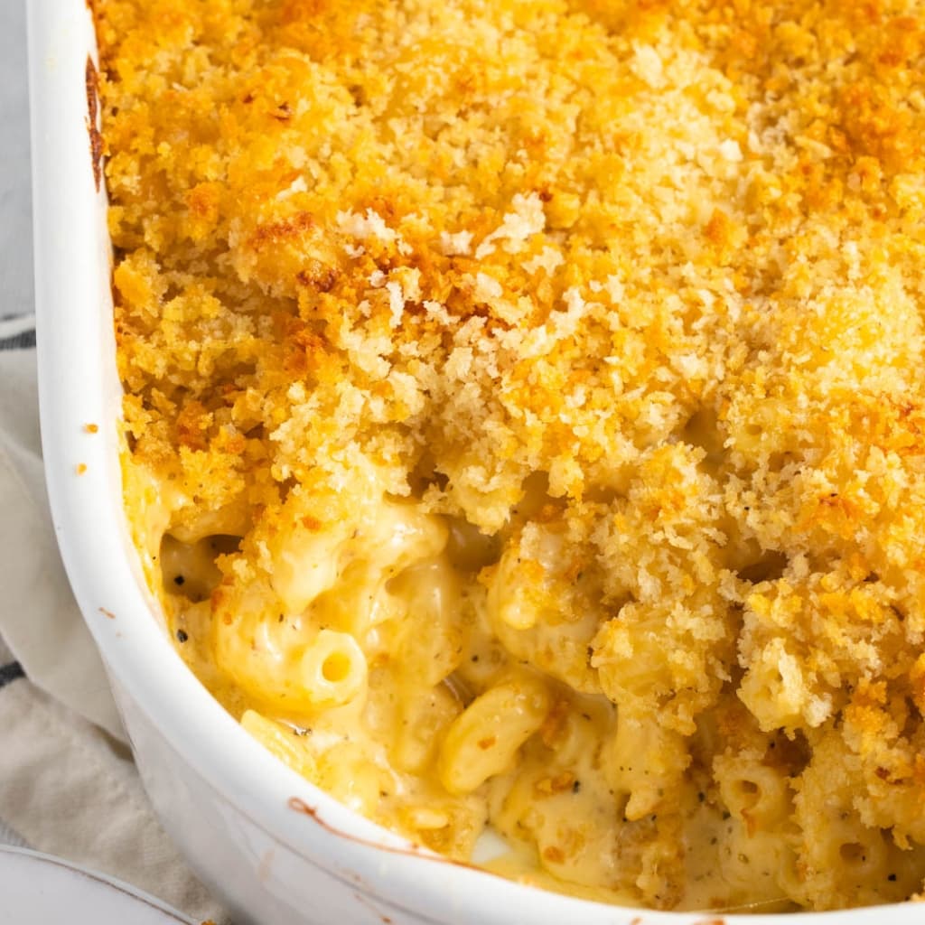 Cheesy and Crumbly Ina Garten's Mac and Cheese