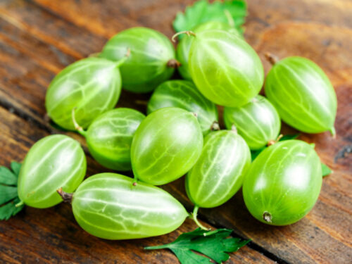 What are Gooseberries? (+ Health Benefits) - Insanely Good