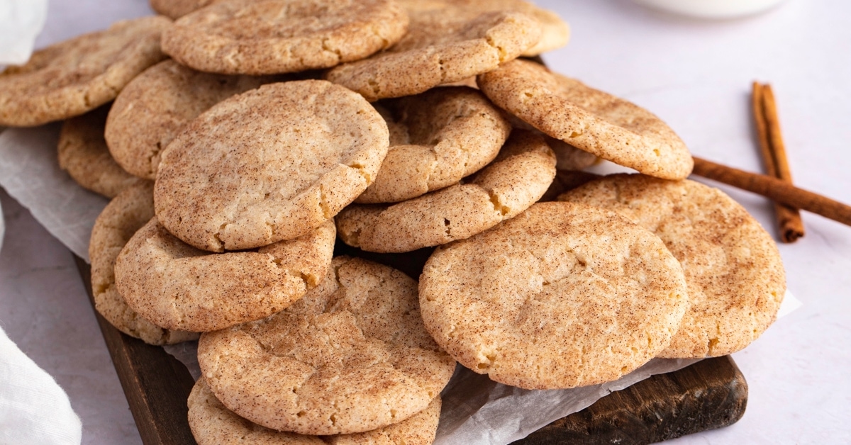 Homemade Warm, Chewy and Spiced Cinnamon Cookies