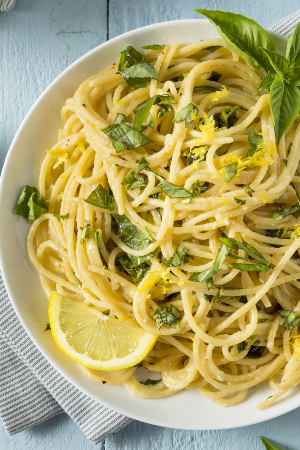 Lemon Spaghetti (Easy Recipe) - Insanely Good