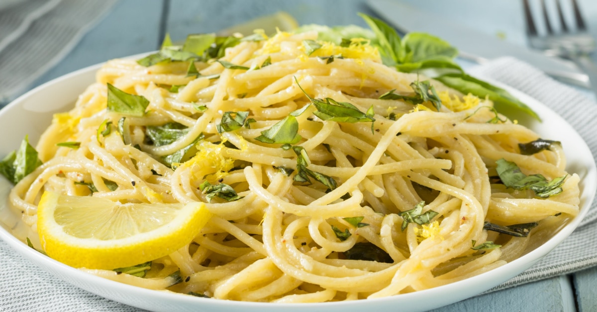 Lemon Spaghetti (Easy Recipe) Insanely Good