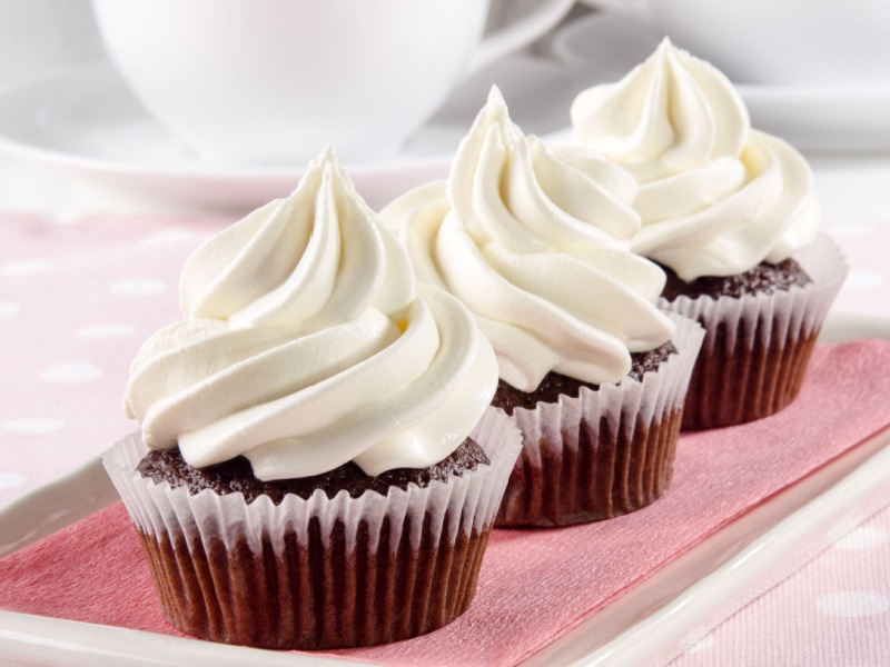 Chocolate Cupcakes With Buttercream Frosting