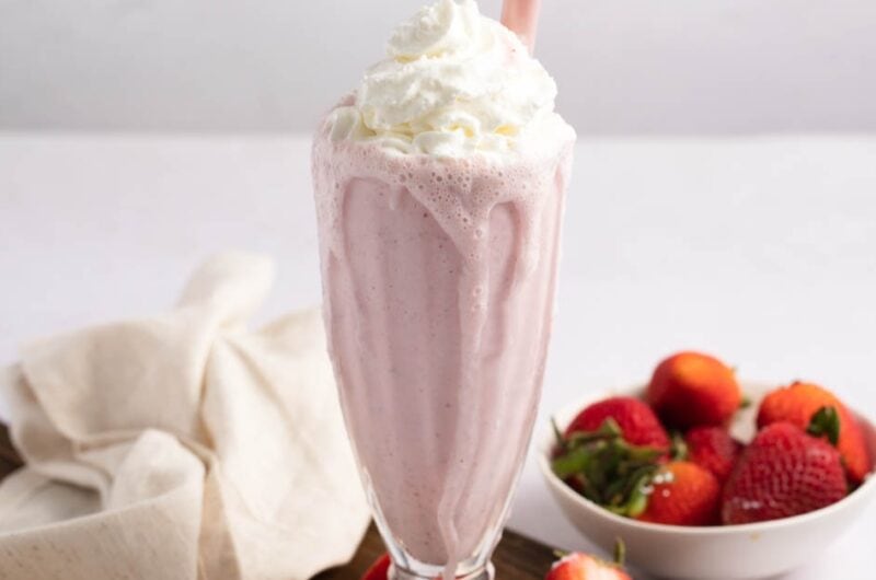 Fresh Strawberry Milkshake Recipe
