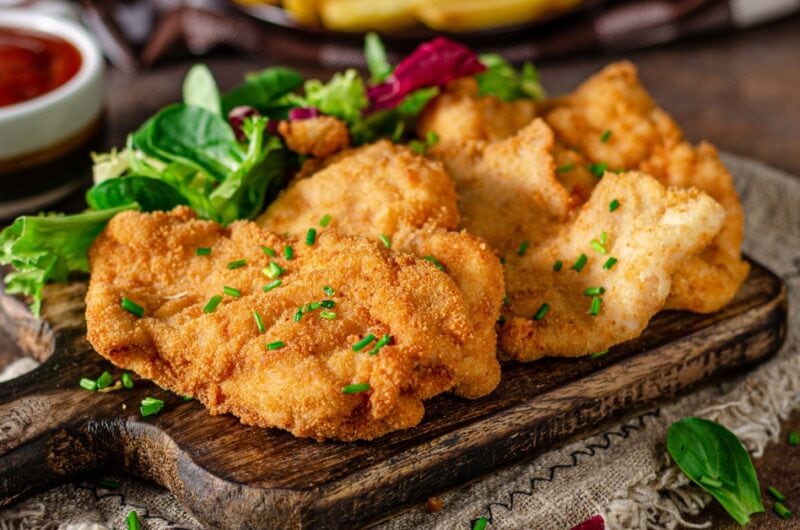 What to Serve with Chicken Schnitzel (17 Best Side Dishes)