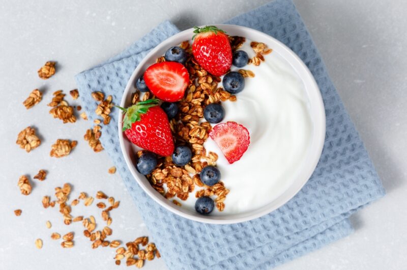 10 Best Substitutes for Greek Yogurt (+ How to Use Them)