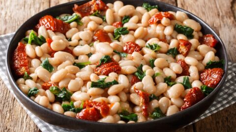Homemade Boiled White Beans with Spinach and Dried Tomatoes