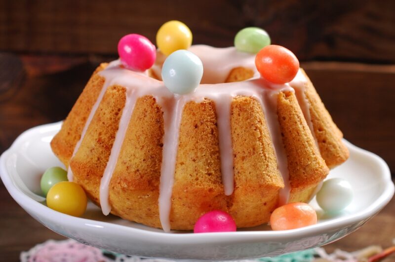 10 Easy Easter Bundt Cake Recipes