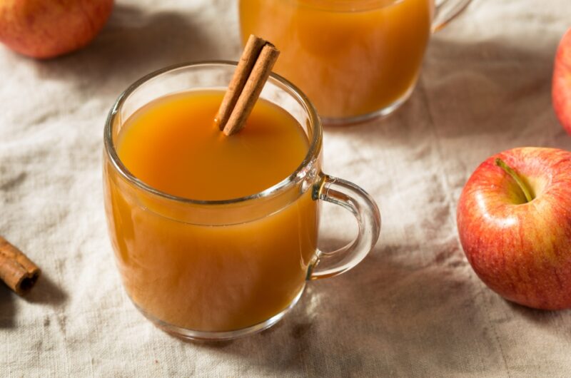 The Best Hot Apple Cider Recipe (Easy and Delicious)