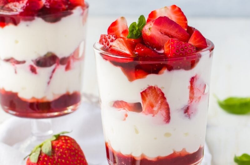10 Best Easter Trifle Recipes