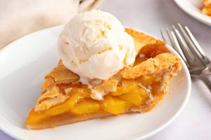 Peach Pie with Vanilla Ice Cream