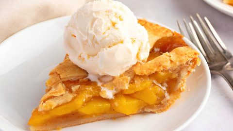 Peach Pie with Vanilla Ice Cream