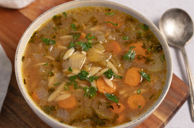 Vegetable Noodle Soup (Easy Recipe)