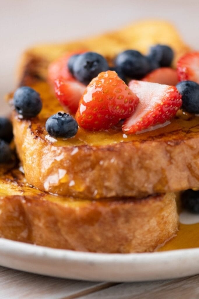 Buttermilk French Toast Glazing With Syrup