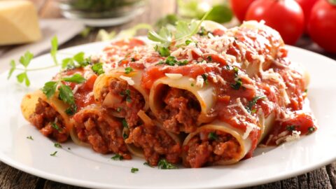 Cannelloni Beef with Tomato Sauce