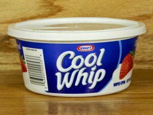 Cool Whip vs. Whipped Cream (What's the Difference?) - Insanely Good