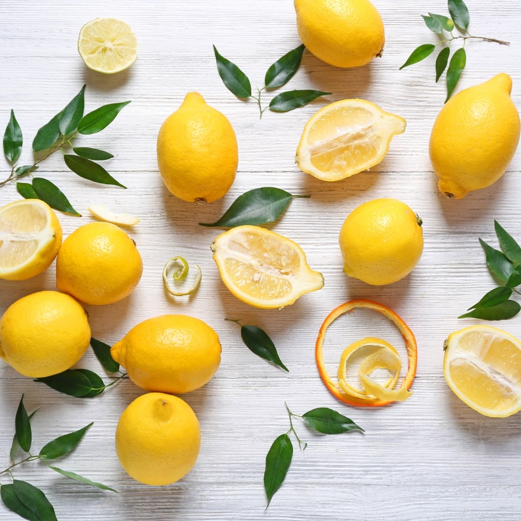 Fresh Organic Yellow Lemons