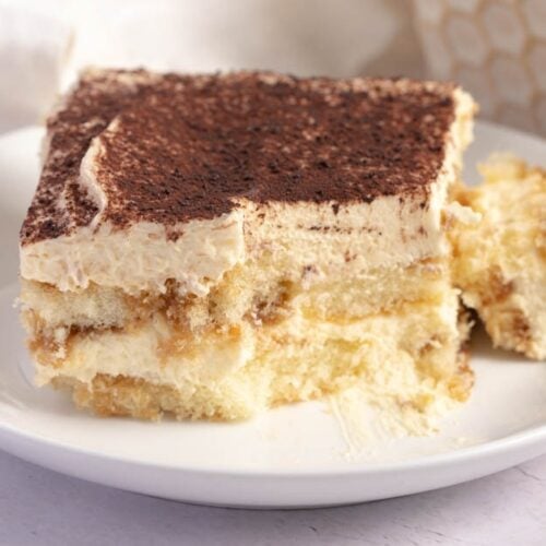 Tiramisu Cake | Beverly Cakes