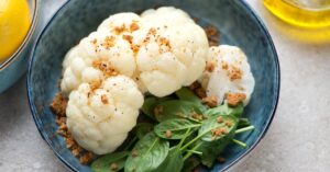 Steamed Cauliflower with Spinach and Breadcrumbs