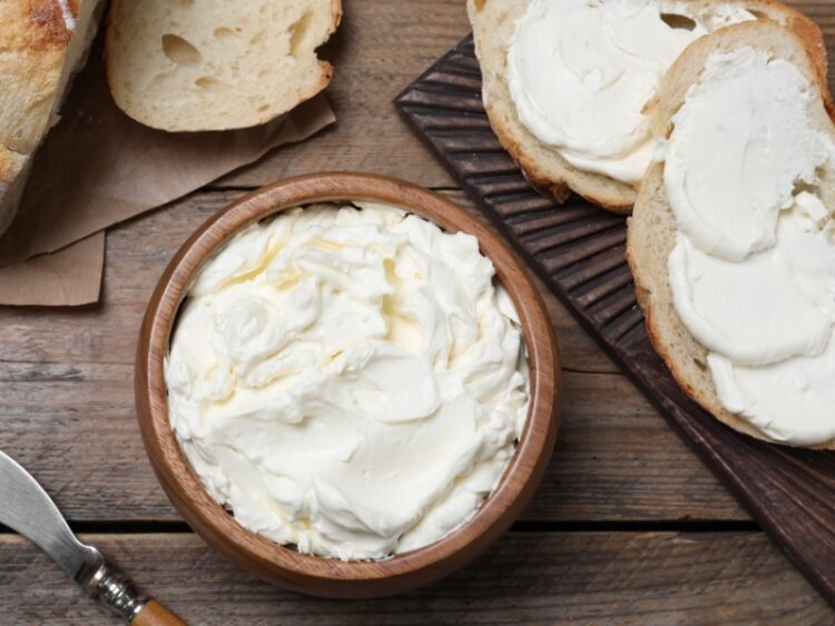 Neufchâtel Cheese vs. Cream Cheese (Here’s the Difference) Insanely Good
