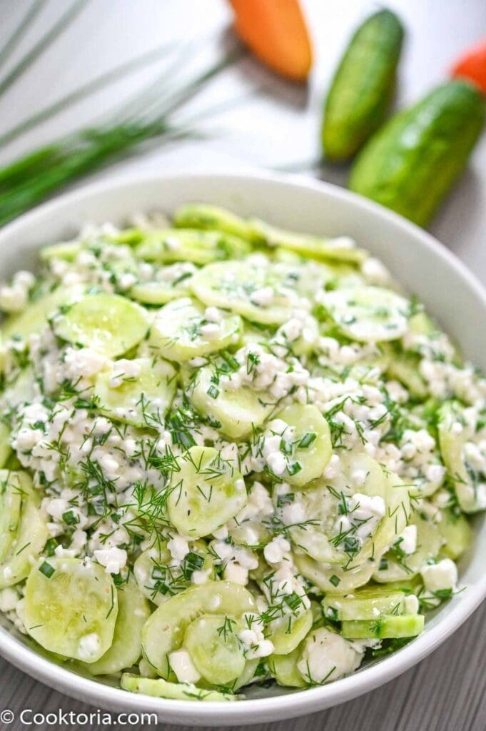 Creamy Cucumber Salad (with Cottage Cheese)