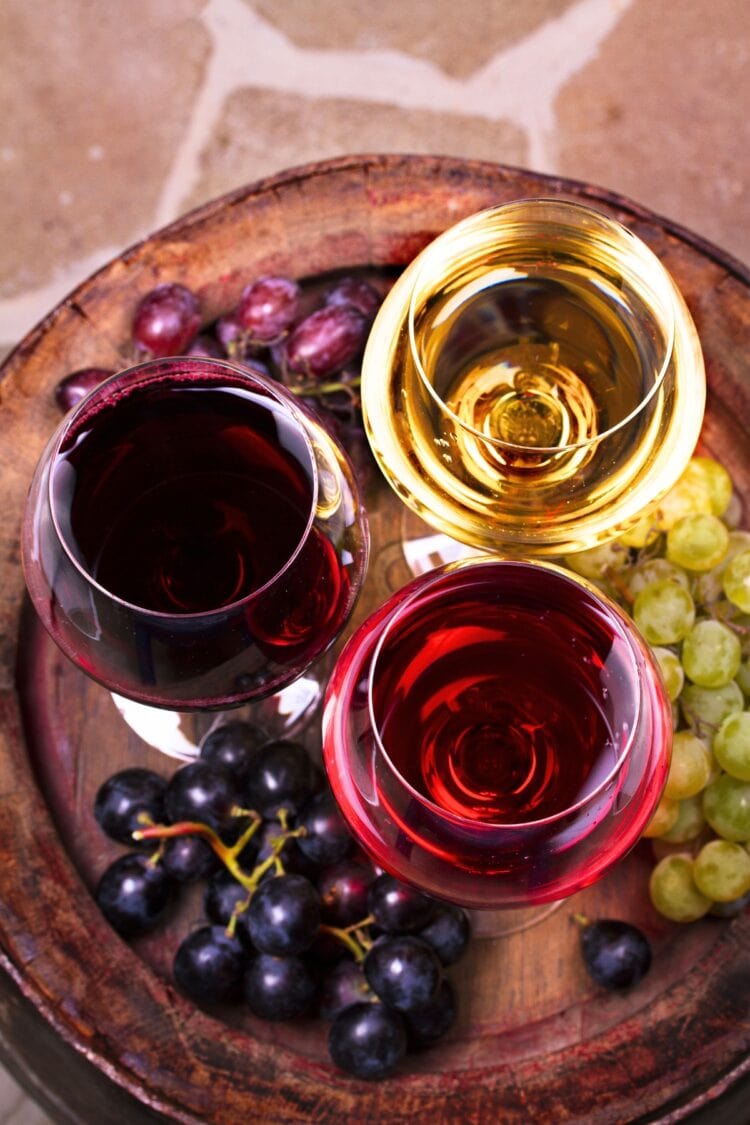 13 Popular Types Of Dessert Wine To Try Insanely Good